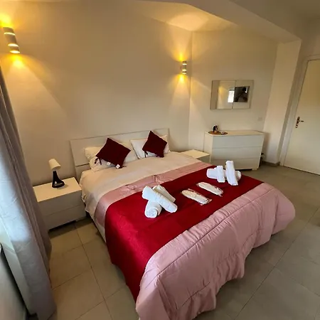 Penthouse Entire Apartment In Rome-2